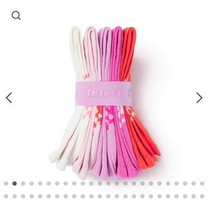 SKIMS VALENTINES SOCKS (NWT)